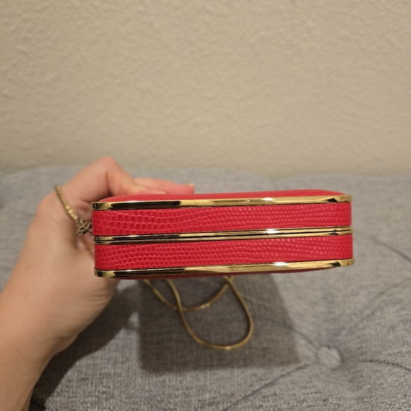 Henri Bendel Red Party Starter Box Clutch With Gold Chain